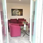 Apartment Gaestehaus Staudenschloss Mickhausen