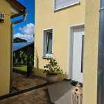 Apartment Gaestehaus Staudenschloss *