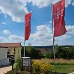 Apartment Gaestehaus Staudenschloss Mickhausen