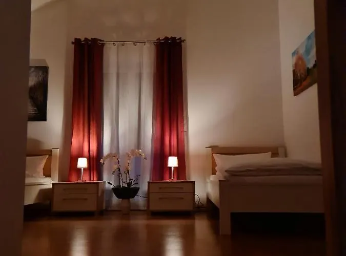 Gaestehaus Staudenschloss Апартаменты Mickhausen